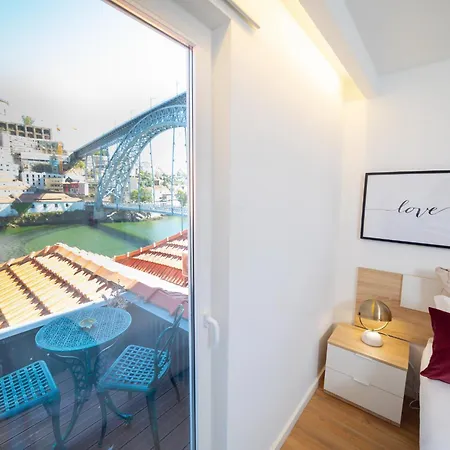 Ponte D Luis I Apartments OOporto Chambre photo